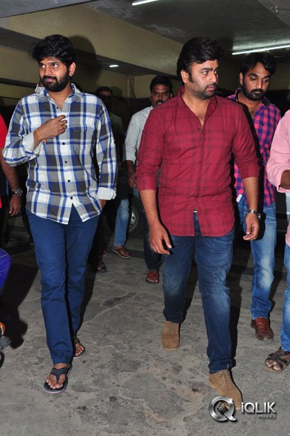 Appatlo-Okadundevadu-Movie-Team-at-Devi-Theater